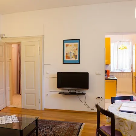 Rimska Tour As Apartma Ljubljana